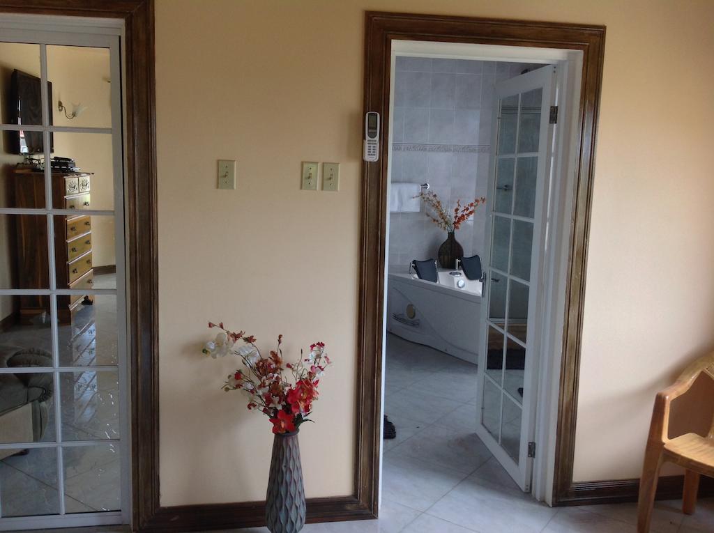 Cazwin Villas Montego Bay Phòng bức ảnh