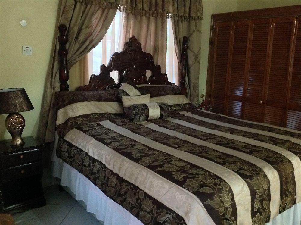 Cazwin Villas Montego Bay Ngoại thất bức ảnh