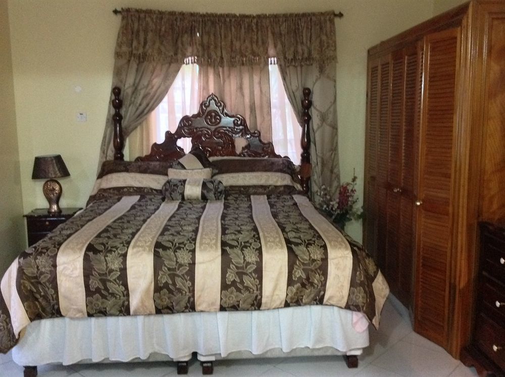 Cazwin Villas Montego Bay Ngoại thất bức ảnh
